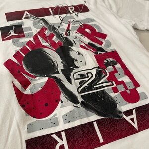 AIR JORDAN Graphic T-shirt Boy's LARGE 12-13